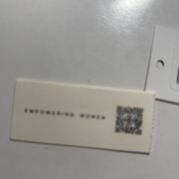 NWT Tory Burch Brown Leather Wallet - Picture 10 of 10